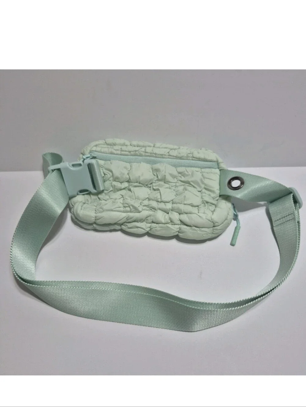 New No Tags, No Brand Green Quilted Puffer Belt Fanny Pack Belt Bag Adjustable